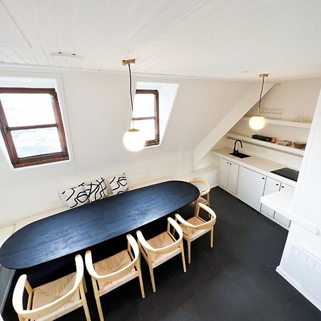 Le Faubourg Suites Антверпен Екстериор снимка