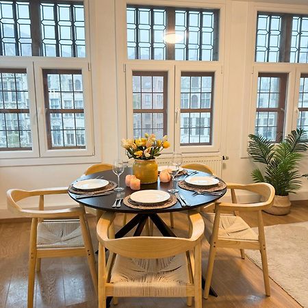 Le Faubourg Suites Антверпен Екстериор снимка