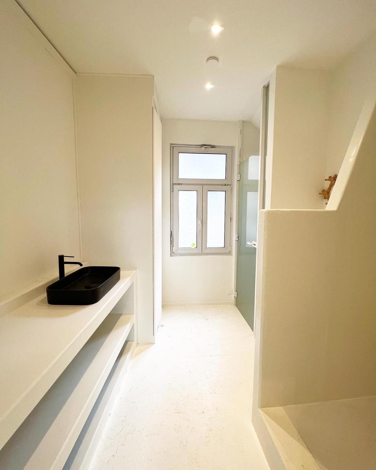 Le Faubourg Suites Антверпен Екстериор снимка